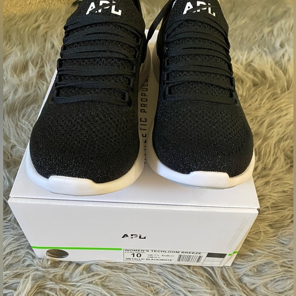 NWT APL technoloom breeze metallic black sneakers - Picture 8 of 8